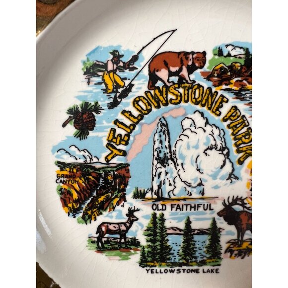 Vintage Yellowstone Park Souvenir Plate With Gold Tone Border - Picture 12 of 16